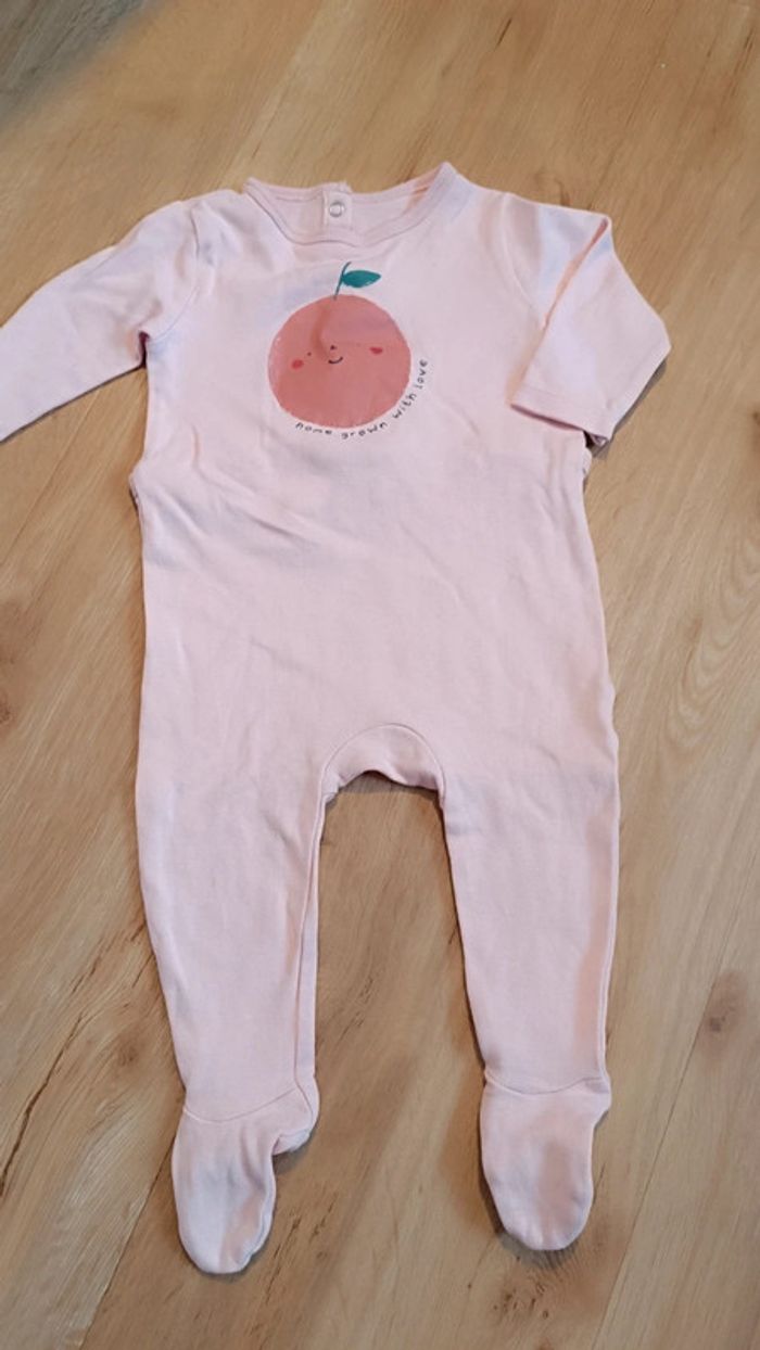 2 pyjamas 6 mois - photo numéro 2