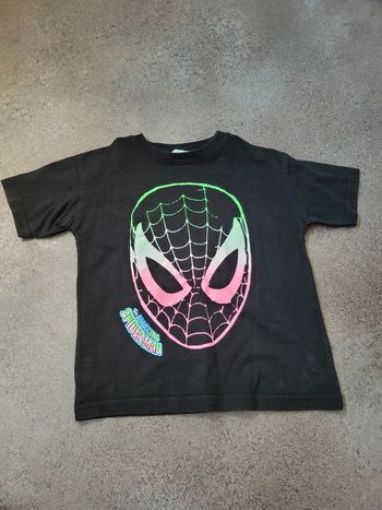 T-shirt zara spiderman   8 ans 9 ans marvel