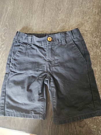 Short chino