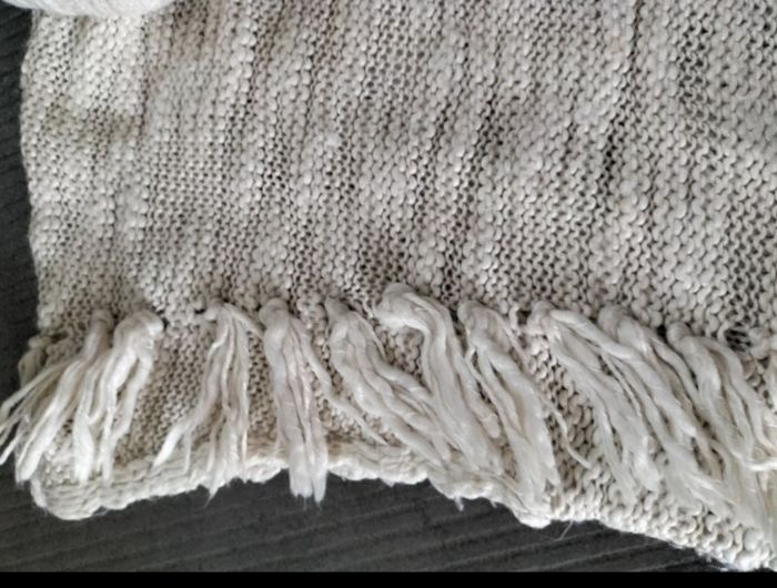 Pull style poncho col roulé 12 ans - photo numéro 3