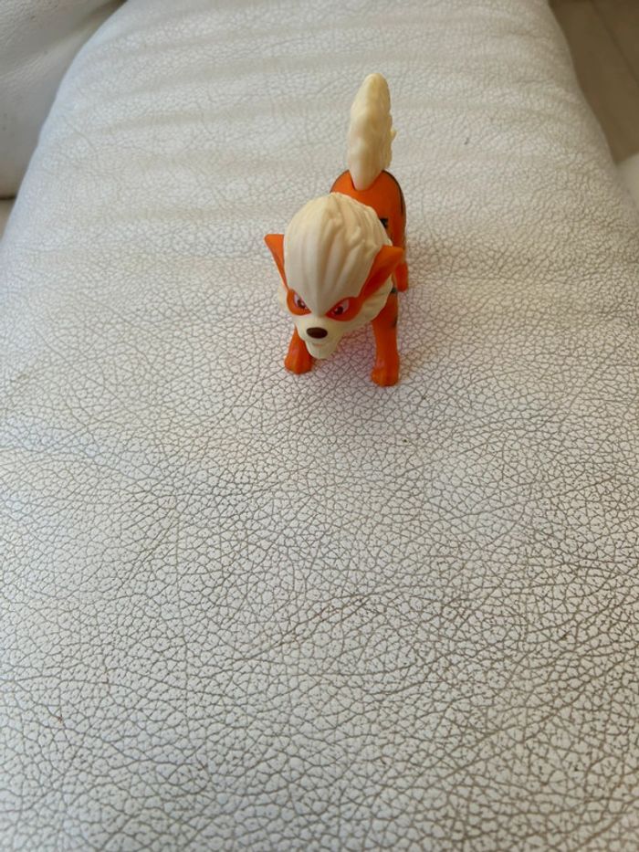 Figurine arkanin Pokémon