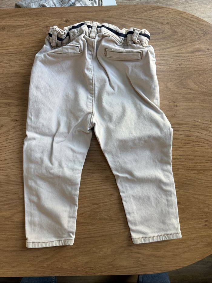 Jeans pantalon Tape à l’œil blanc beige enfant 3 ans 36 mois bon état - photo numéro 2
