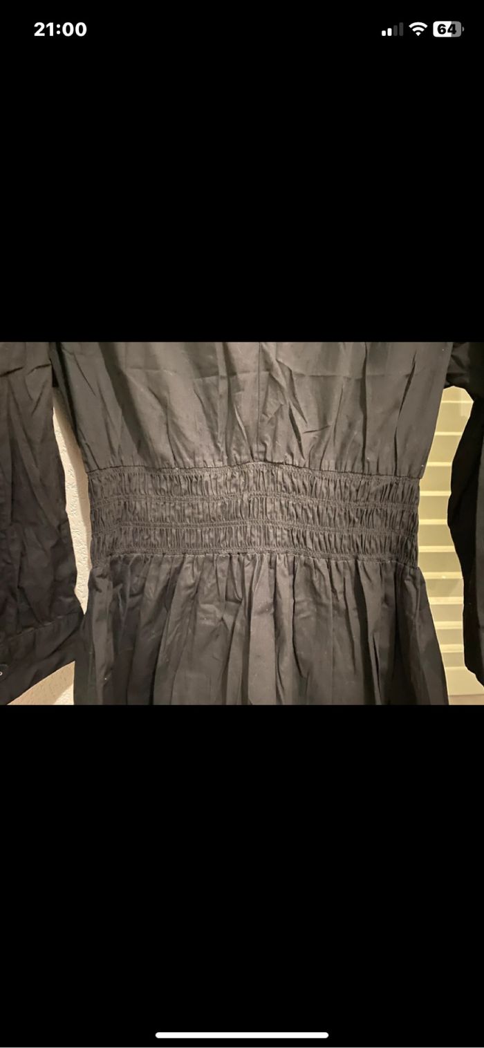 Robe noir - photo numéro 6