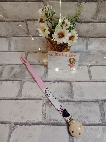 Attache tétine personnalisée