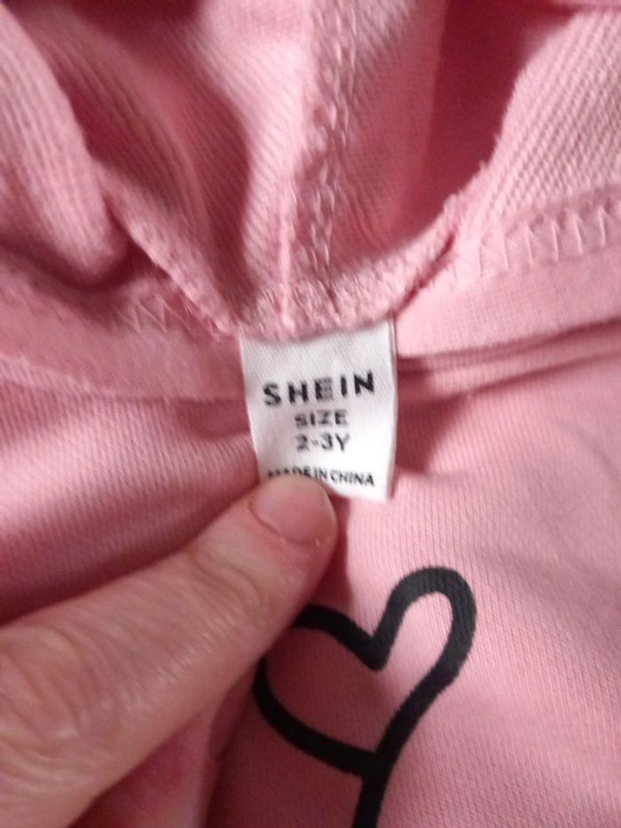 Pull taille 2/3ans shein - photo numéro 2