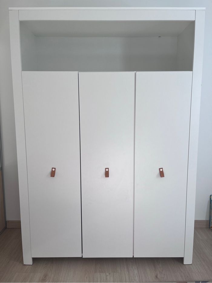 Armoire penderie blanche