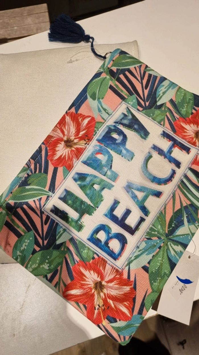 2 trousses pochettes rangement neuf  Happy Beach - photo numéro 6
