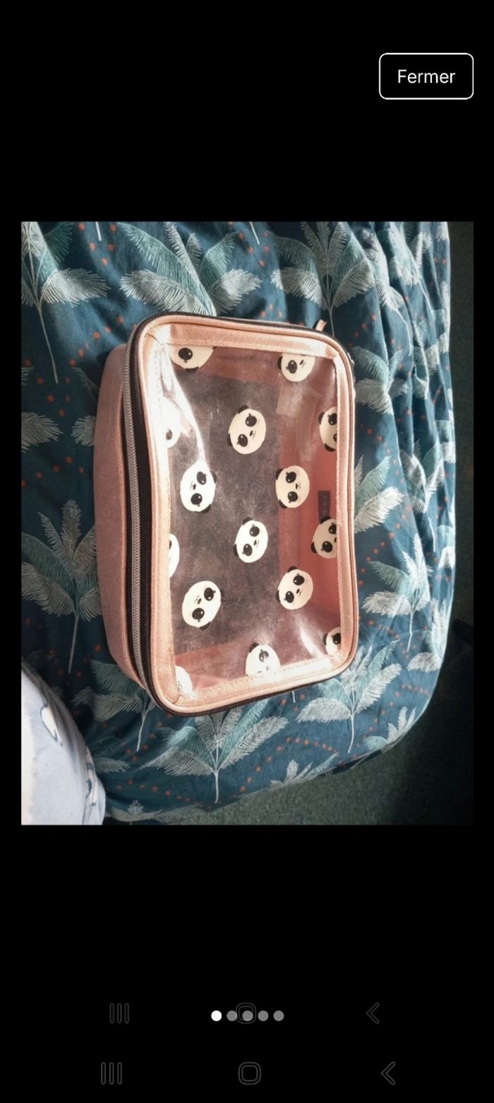 Trousse de toilette panda