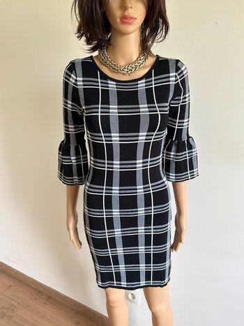 Robe noire et blanche Morgan taille S jamais portée
