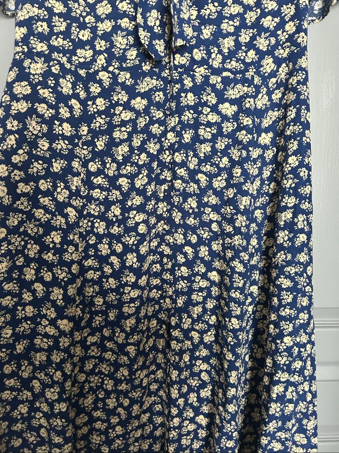Robe Sézane Ophelia Cara T. 46 bleu fleurs longue - photo numéro 3
