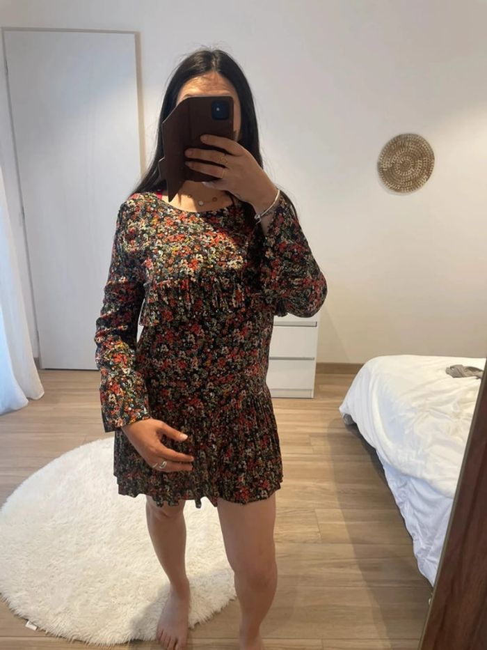 Robe fleuries Zara - photo numéro 2