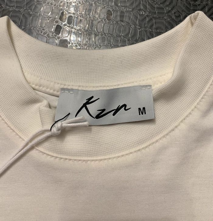 Teeshirt KZR, taille M, nouvelle collection - photo numéro 3
