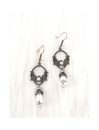 Boucles d'oreilles pendantes avec perle style vintage rétro chic