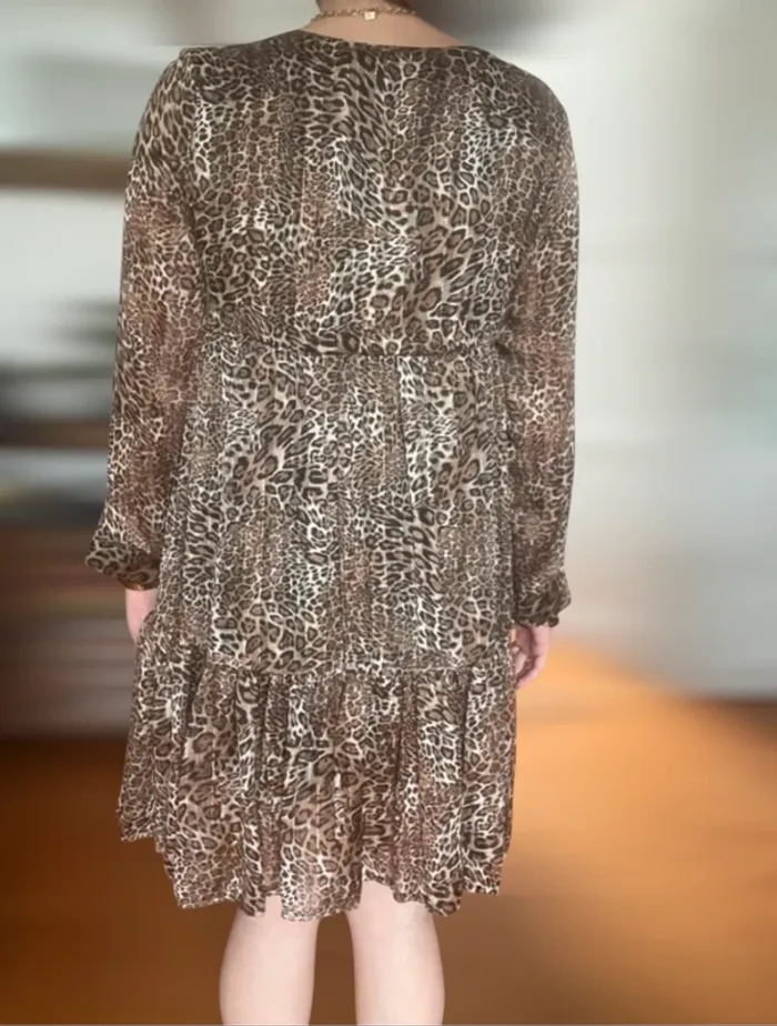 Robe fluide évasée à motifs léopard automne ou été - photo numéro 4