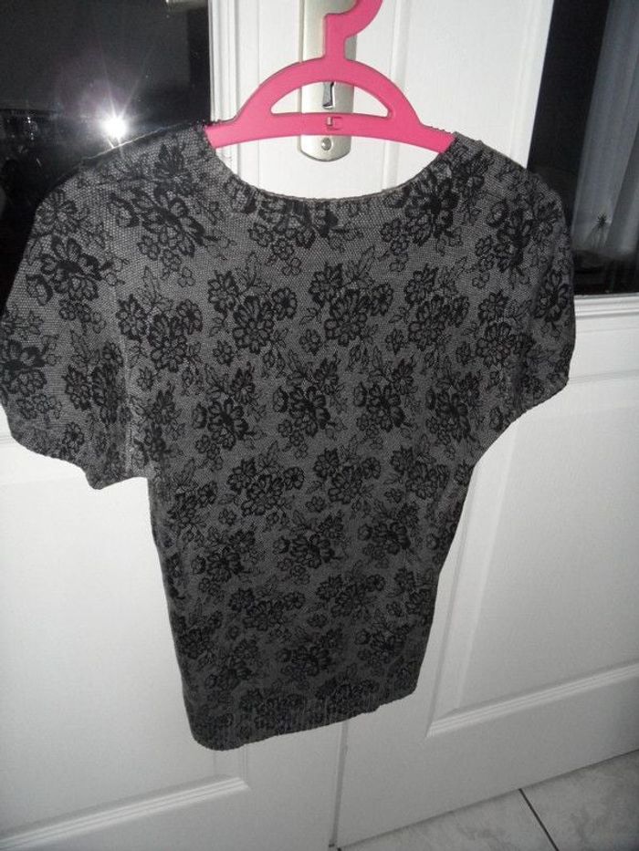 petit haut à fleurs