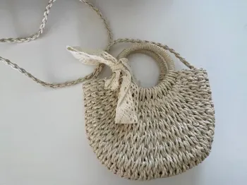 Petit sac en osier