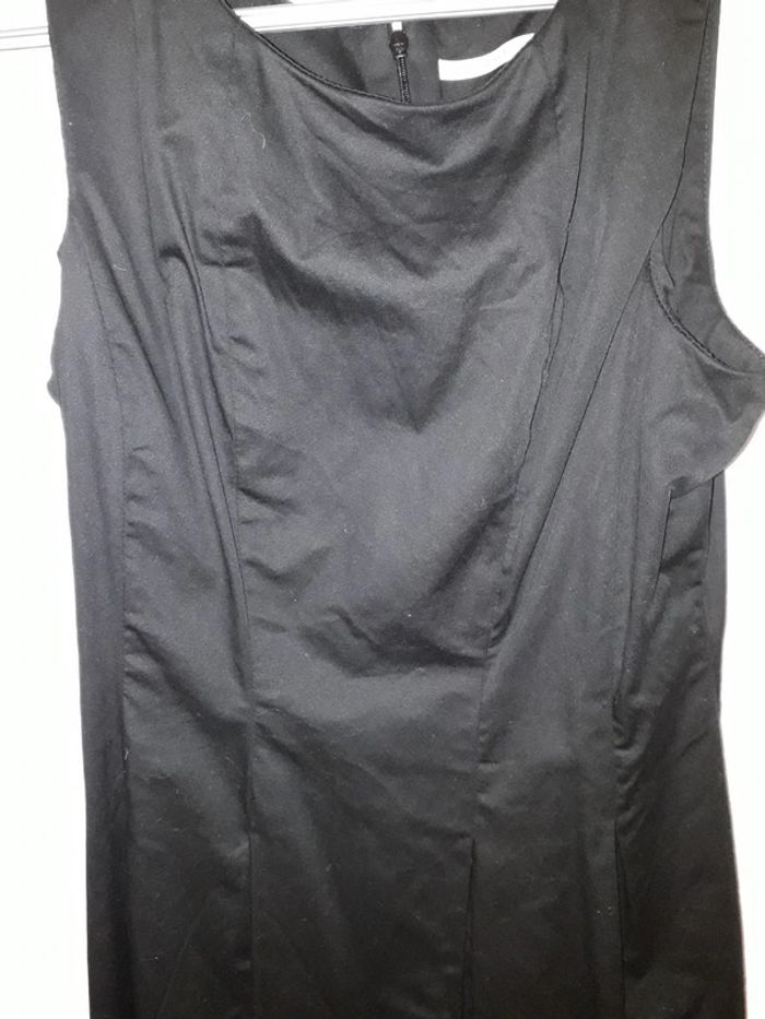 Robe noire taille L - photo numéro 2