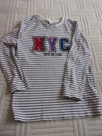 tee shirt manches longues Tape à l'œil taille 8 ans