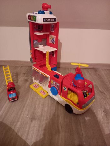 Tut tut copain 1ere caserne à pompiers