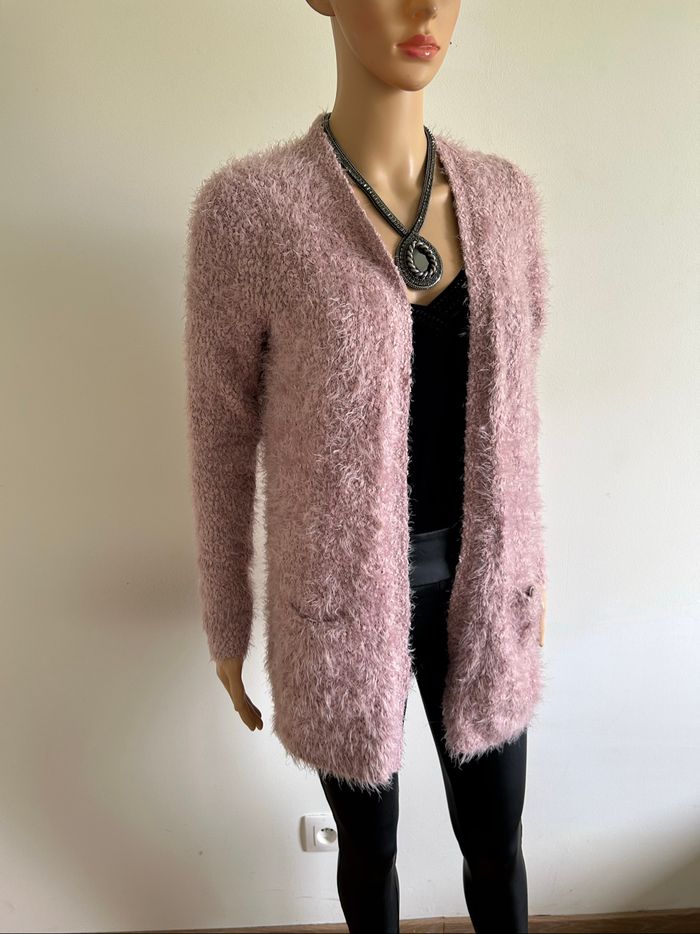 Gilet rose tout doux Street One taille française 38 bon état - photo numéro 2