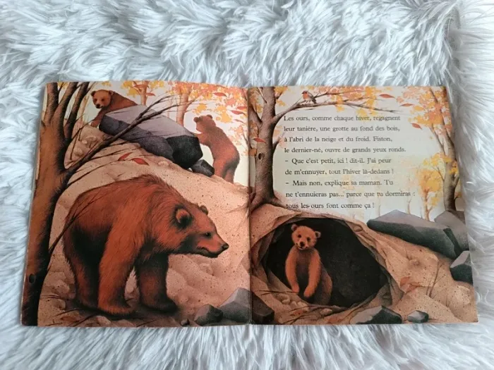 Livre Un bon petit ourson _ A toutes pattes _ Nathan ( vintage 1999 ) - photo numéro 5