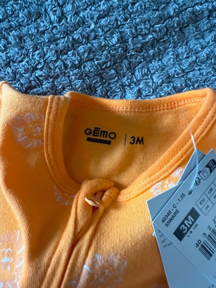 Pyjamas léger orange (3mois) - photo numéro 3