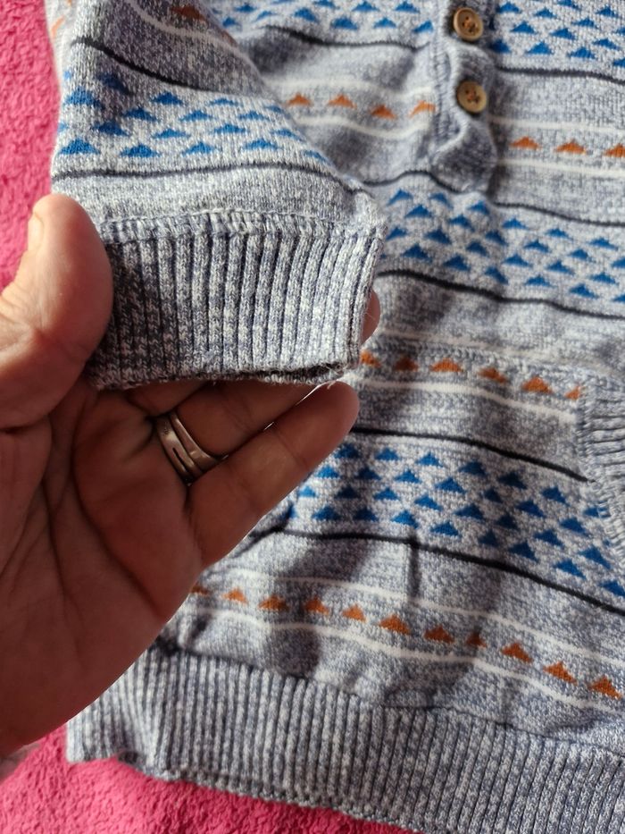 Superbe pull jaquart à capuche - photo numéro 4