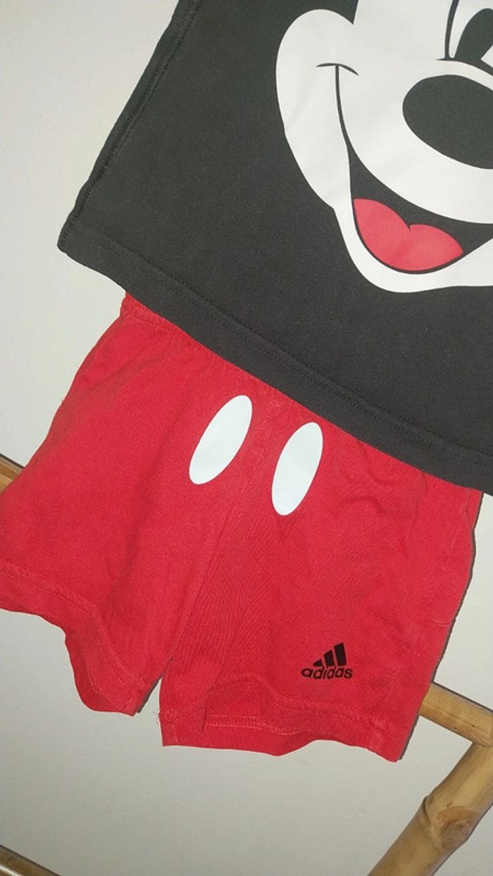 Ensemble Mickey Mouse by Adidas 9/12 mois Excellent état - photo numéro 4