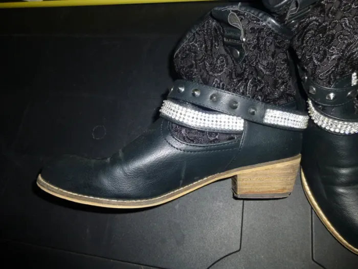 bottine noir et strass pointure 39 - photo numéro 3