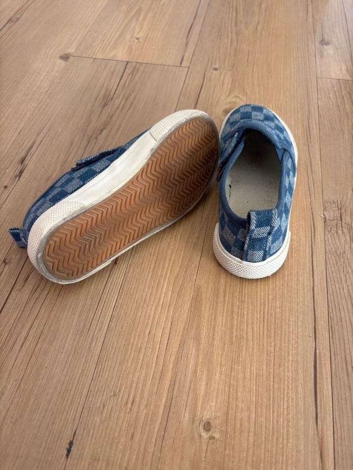 Baskets slip-on enfant à carreaux bleus – Kiabi - photo numéro 3