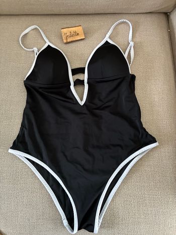 Maillot de bain 1 pièce noir Calzedonia bande blanche – Taille S