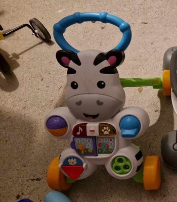 Trotteur zèbre interactif