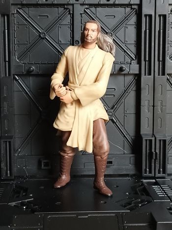 Starwars - figurine Qui-Gon Jinn