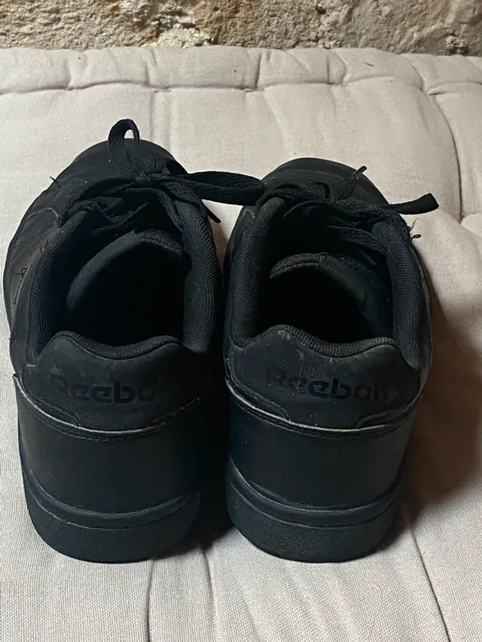 Baskets noires Reebok taille 39 - photo numéro 5