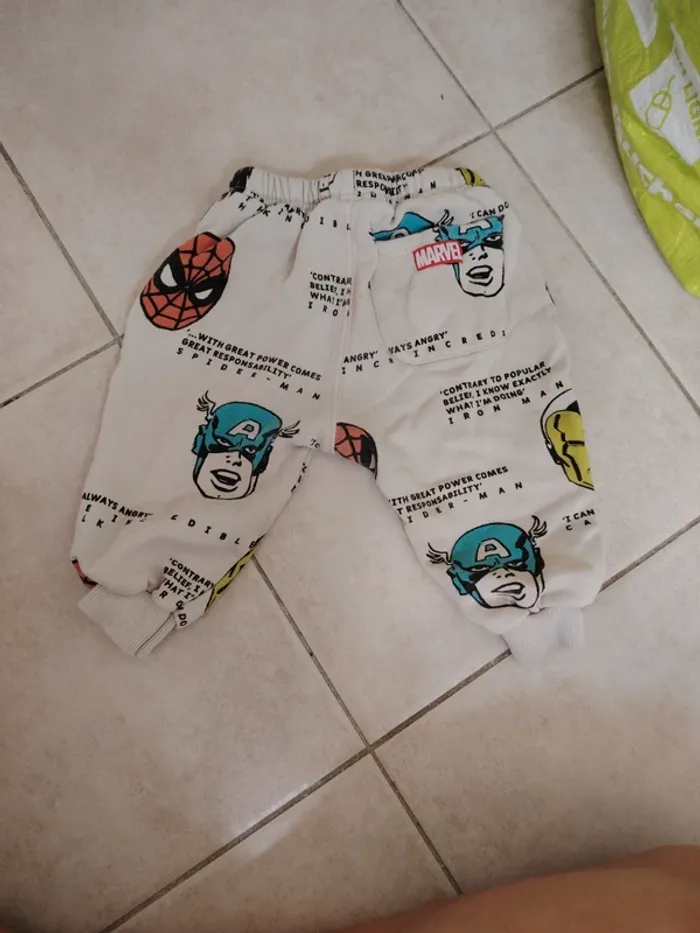 Pantalon Marvel - photo numéro 2