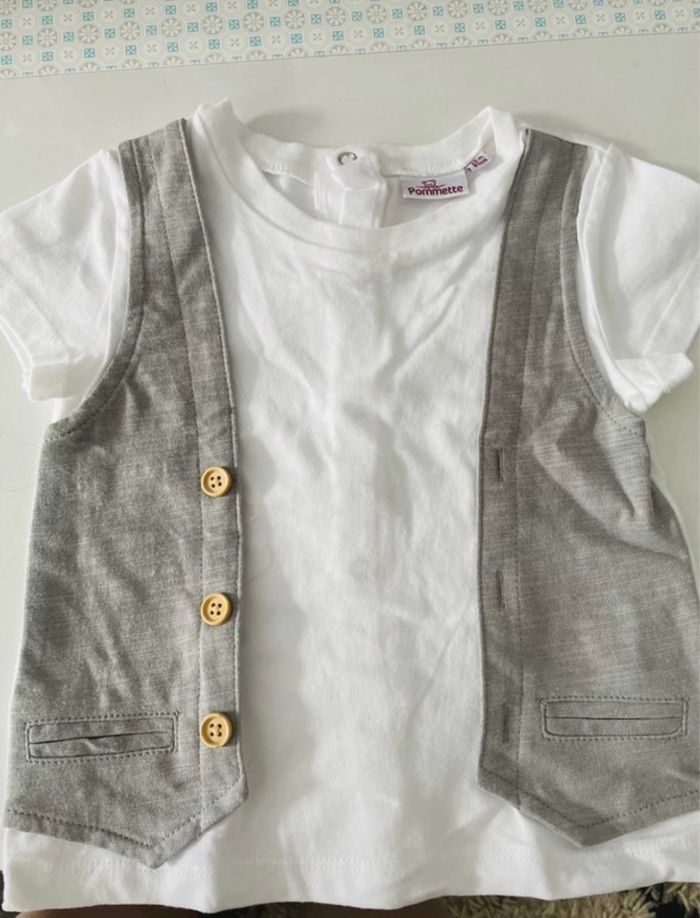T shirt effet costume