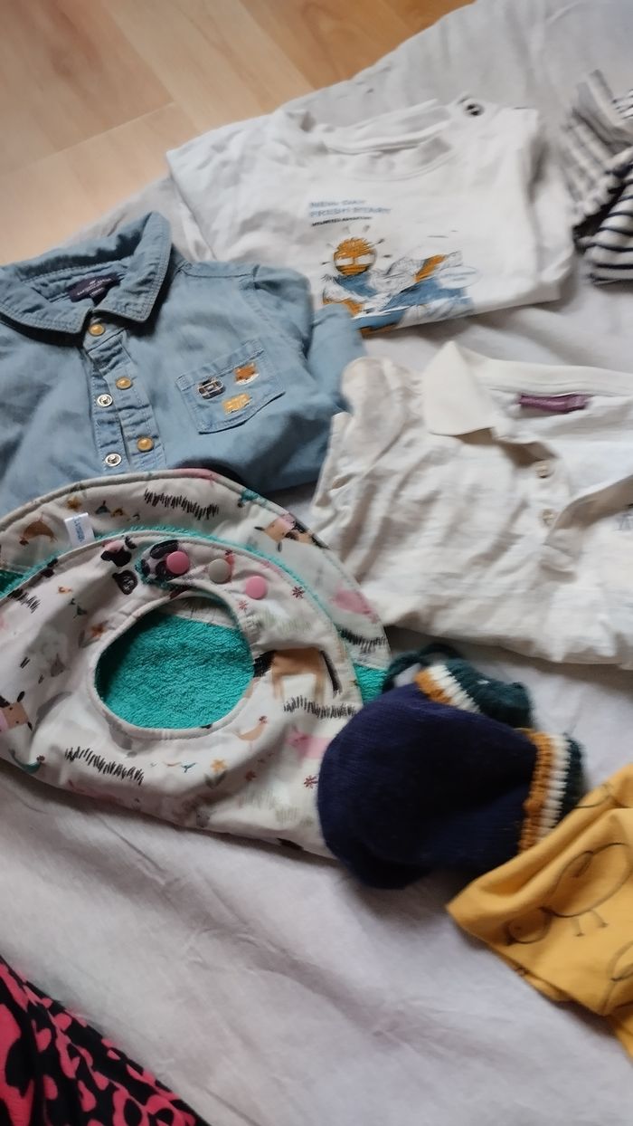 Lot vêtements garçon 18mois - photo numéro 4