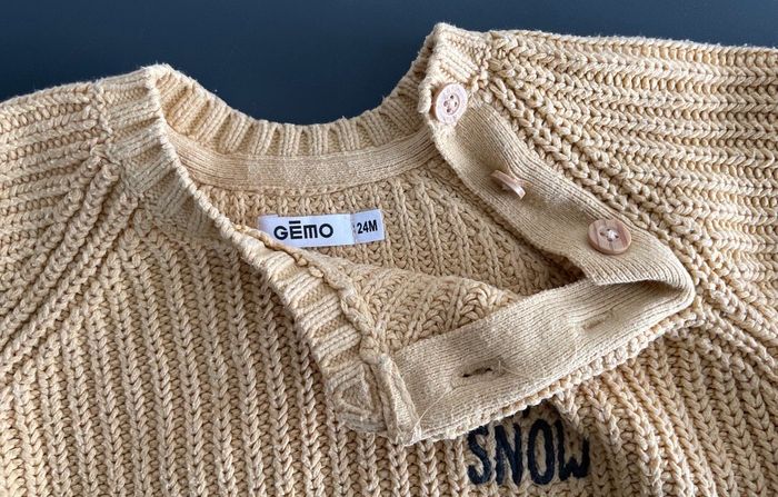 Pull en maille avec poche kangourou 24m 2a - photo numéro 4