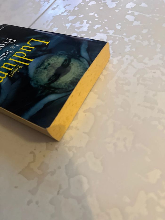 Livre la trahison prométhée - Robert ludlum - photo numéro 5