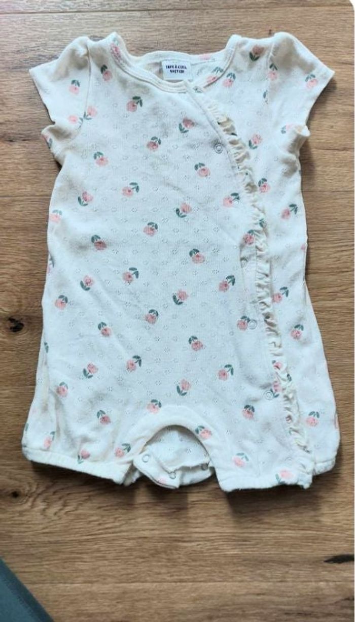 Pyjama 1 pièce short 9 mois