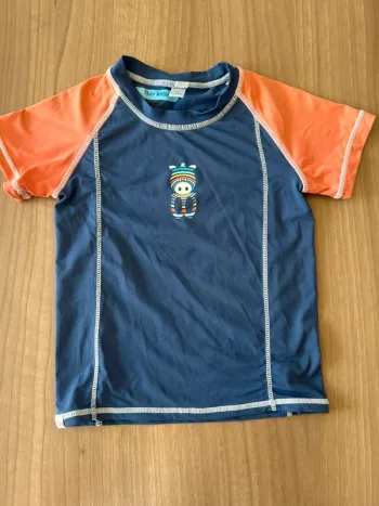 Tee shirt anti UV okaidi 23 mois
