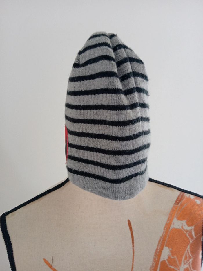 Bonnet marvel 3/5 ans - photo numéro 3