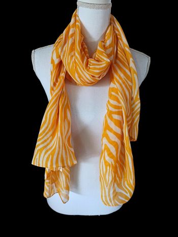 Foulard jaune et blanc
