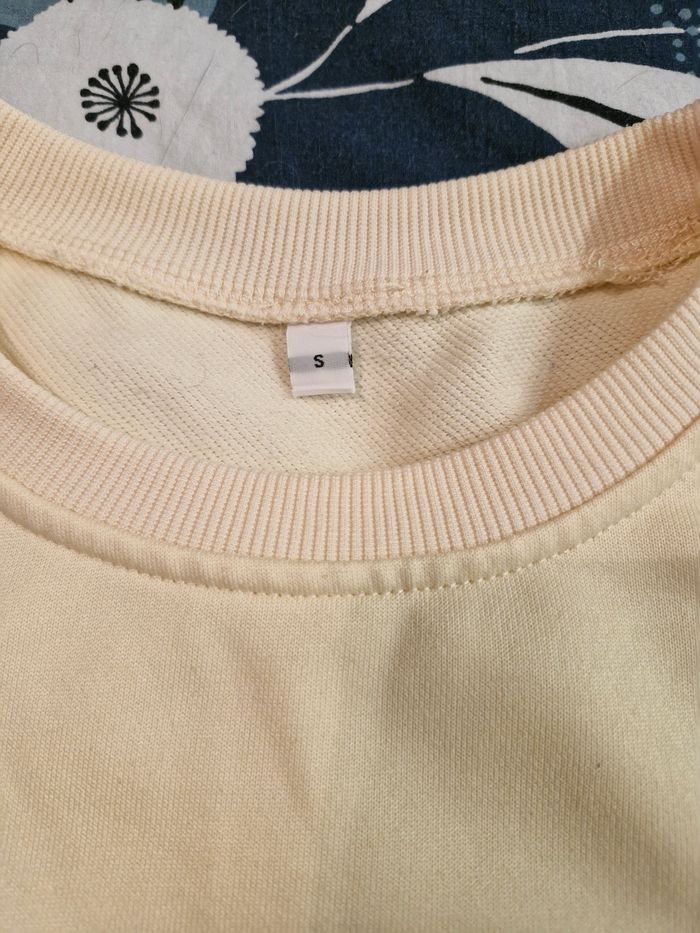 Sweat femme/fille taille S - photo numéro 5