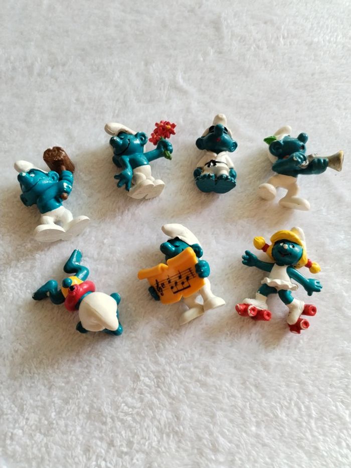 Lot 10 Figurines Schtroumpfs Schleich et Bully collector