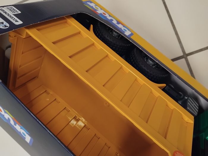 Camion benne Bruder - photo numéro 3