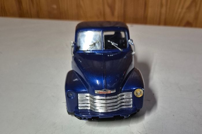 Welly 22087 chevrolet pick-up 1953 bleu 1/24 miniature - photo numéro 2