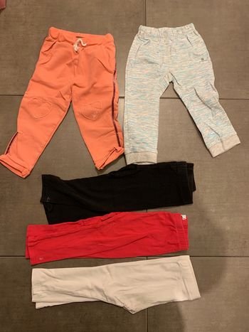 Lot 5 pantalons 24 mois