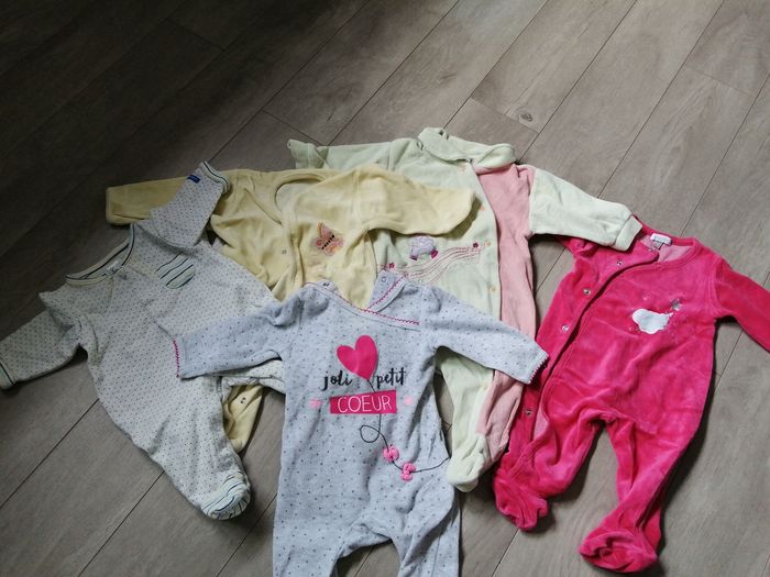 Vêtements fille 3 mois - photo numéro 4