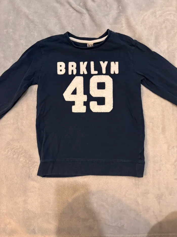Pull tape à l’œil 10 ans